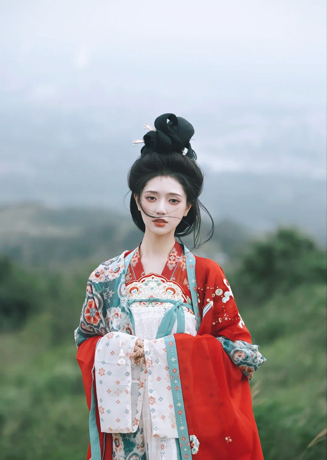 The Cheongsam Commune:Embracing Traditional Elegance The Cheongsam Commune:Embracing Traditional Elegance
