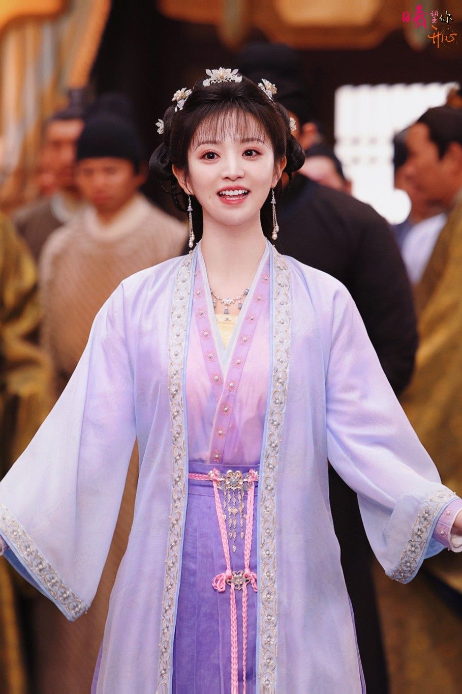情侣旗袍,传统与现代的完美结合 情侣旗袍,传统与现代的完美结合