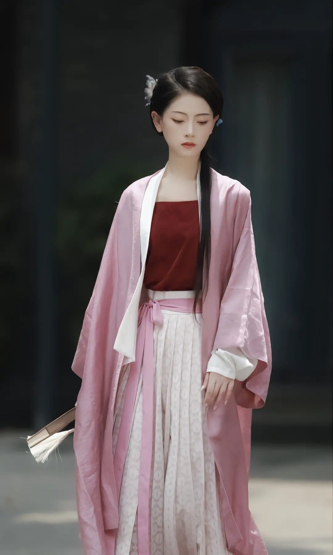Petite Originality:The Equestrian-Inspired Skirt Revolution Petite Originality:The Equestrian-Inspired Skirt Revolution