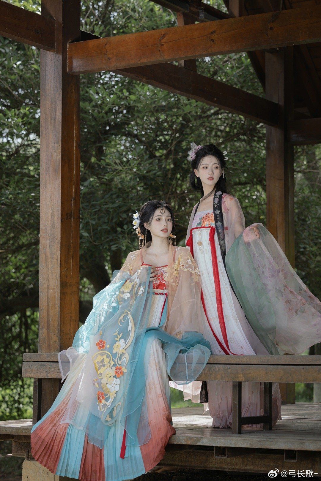 Cheongsam Wig:The Beauty of Real Human Hair Cheongsam Wig:The Beauty of Real Human Hair