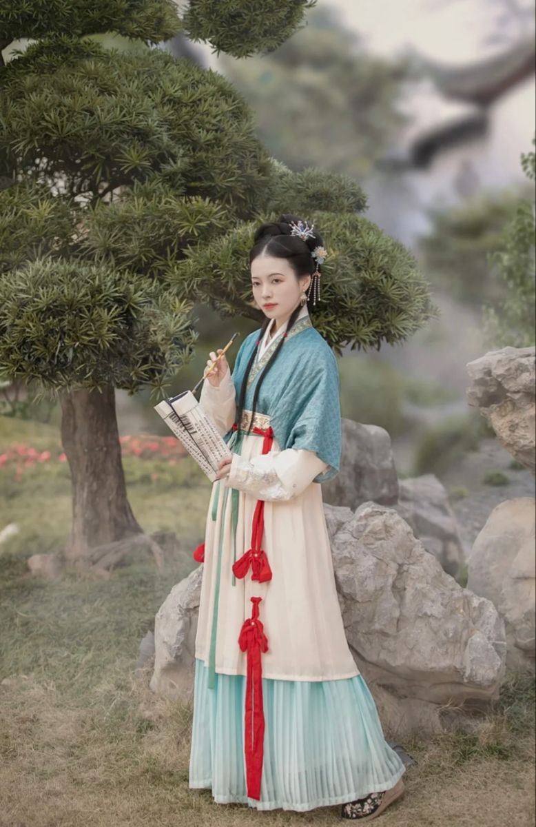 Childrens Chinese-Style Pencil Skirt Sets for Autumn Winter Childrens Chinese-Style Pencil Skirt Sets for Autumn Winter