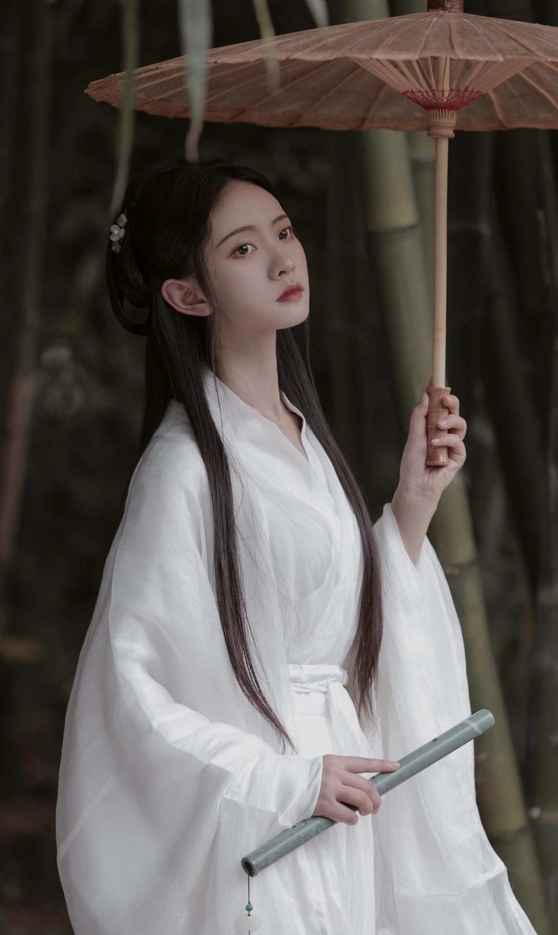 Teenage Girl in Traditional Hanfu Fashion for Summer at 16 Teenage Girl in Traditional Hanfu Fashion for Summer at 16