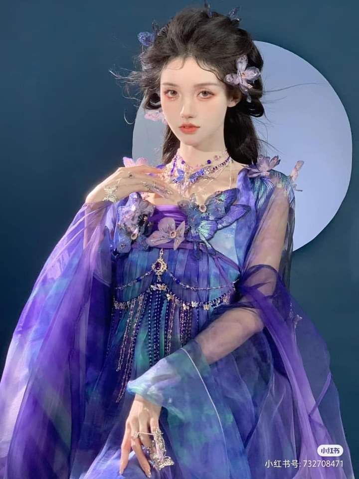 Summer Elegance in Ancient Hanfu for Little Girls Summer Elegance in Ancient Hanfu for Little Girls