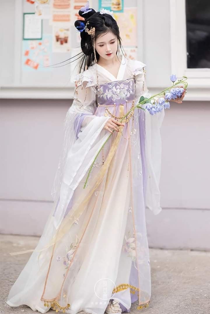 Hanfu Hair Accessories for Children:The Rise of Hanfu假发包的儿童时代 Hanfu Hair Accessories for Children:The Rise of Hanfu假发包的儿童时代