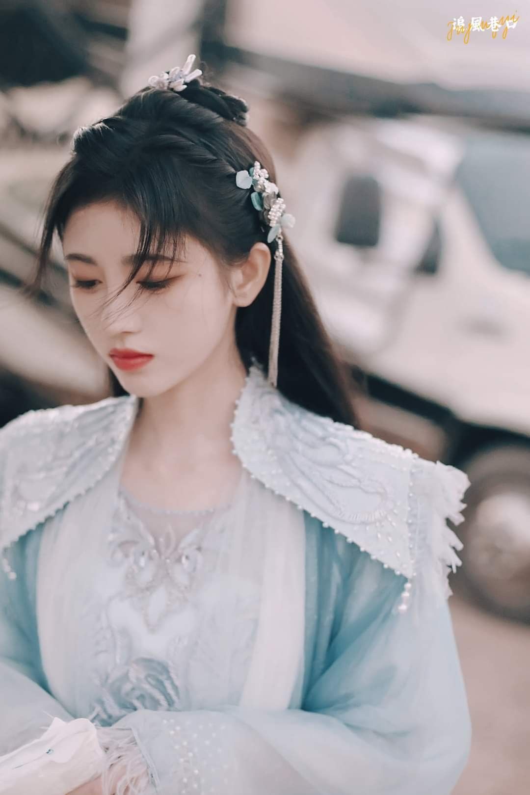 Elegant Maternal-Child Cosplay:Traditional Hanfu Fashion for Mother-Daughter Bonding Elegant Maternal-Child Cosplay:Traditional Hanfu Fashion for Mother-Daughter Bonding