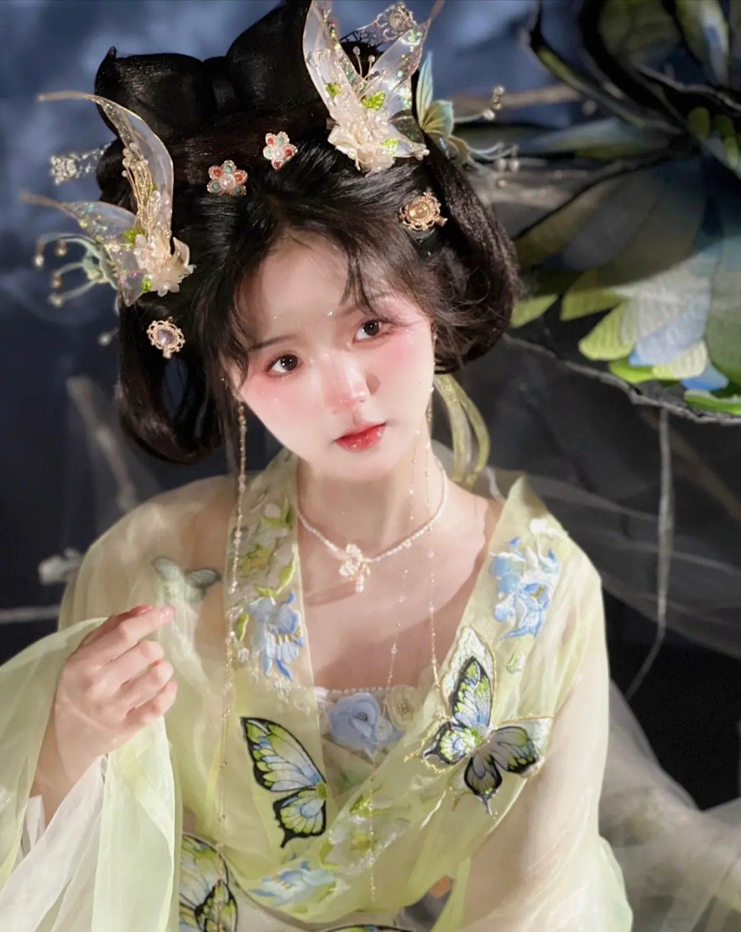The Legacy of Qipao:A Journey Through the Traditional Chinese Clothing The Legacy of Qipao:A Journey Through the Traditional Chinese Clothing
