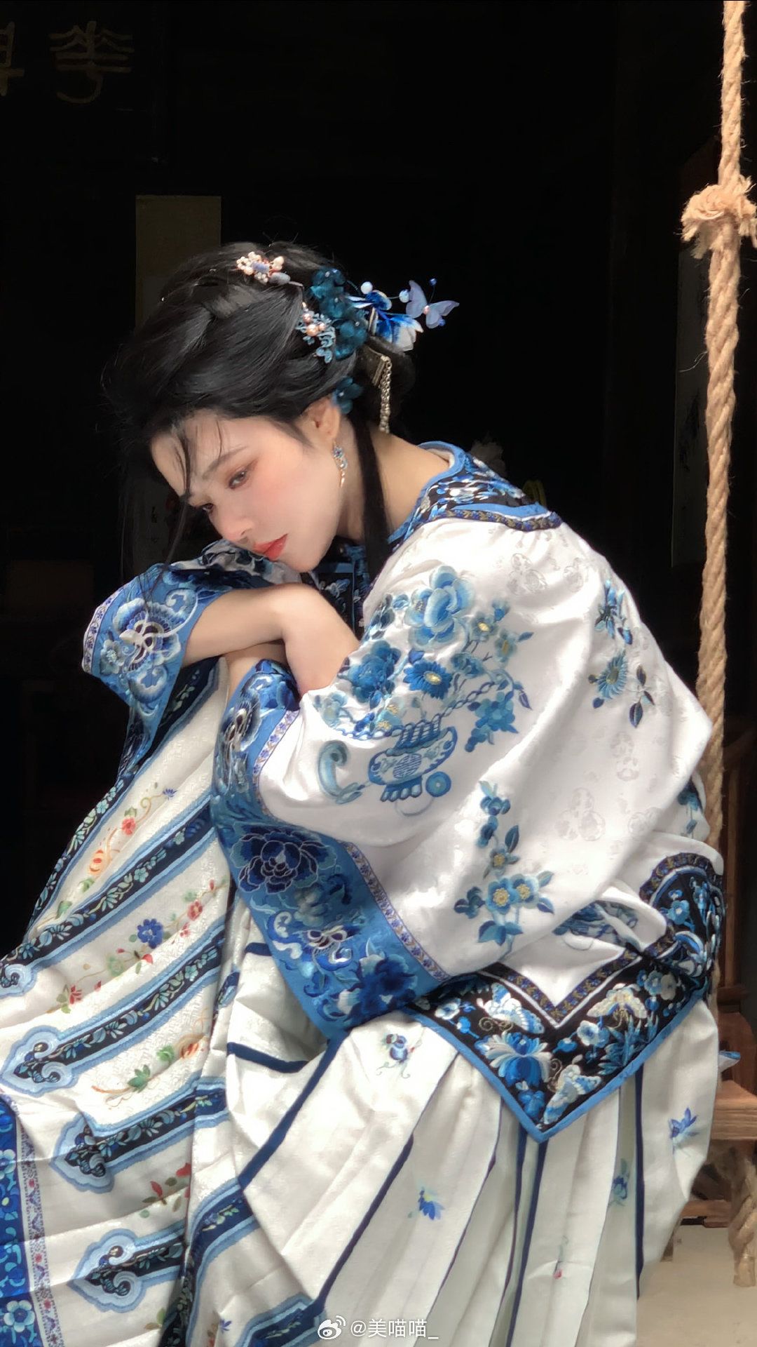 Chichi Peach and Traditional Hanfu Fashion:A Blend of Ancient and Modern Elegance Chichi Peach and Traditional Hanfu Fashion:A Blend of Ancient and Modern Elegance
