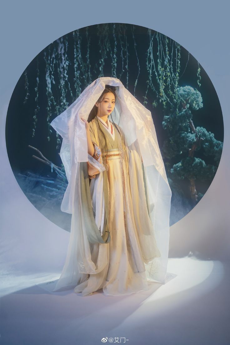 Simple yet Elegant:The Charm of Traditional Hanfu Hair Accessories Simple yet Elegant:The Charm of Traditional Hanfu Hair Accessories
