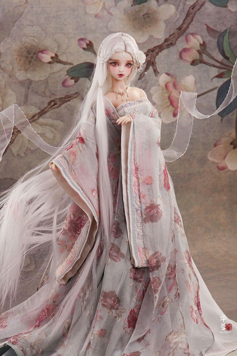 Bunny-Inspired Hanfu Headdress:Embracing the Cultural Charm of Rabbit-Themed Accessories Bunny-Inspired Hanfu Headdress:Embracing the Cultural Charm of Rabbit-Themed Accessories