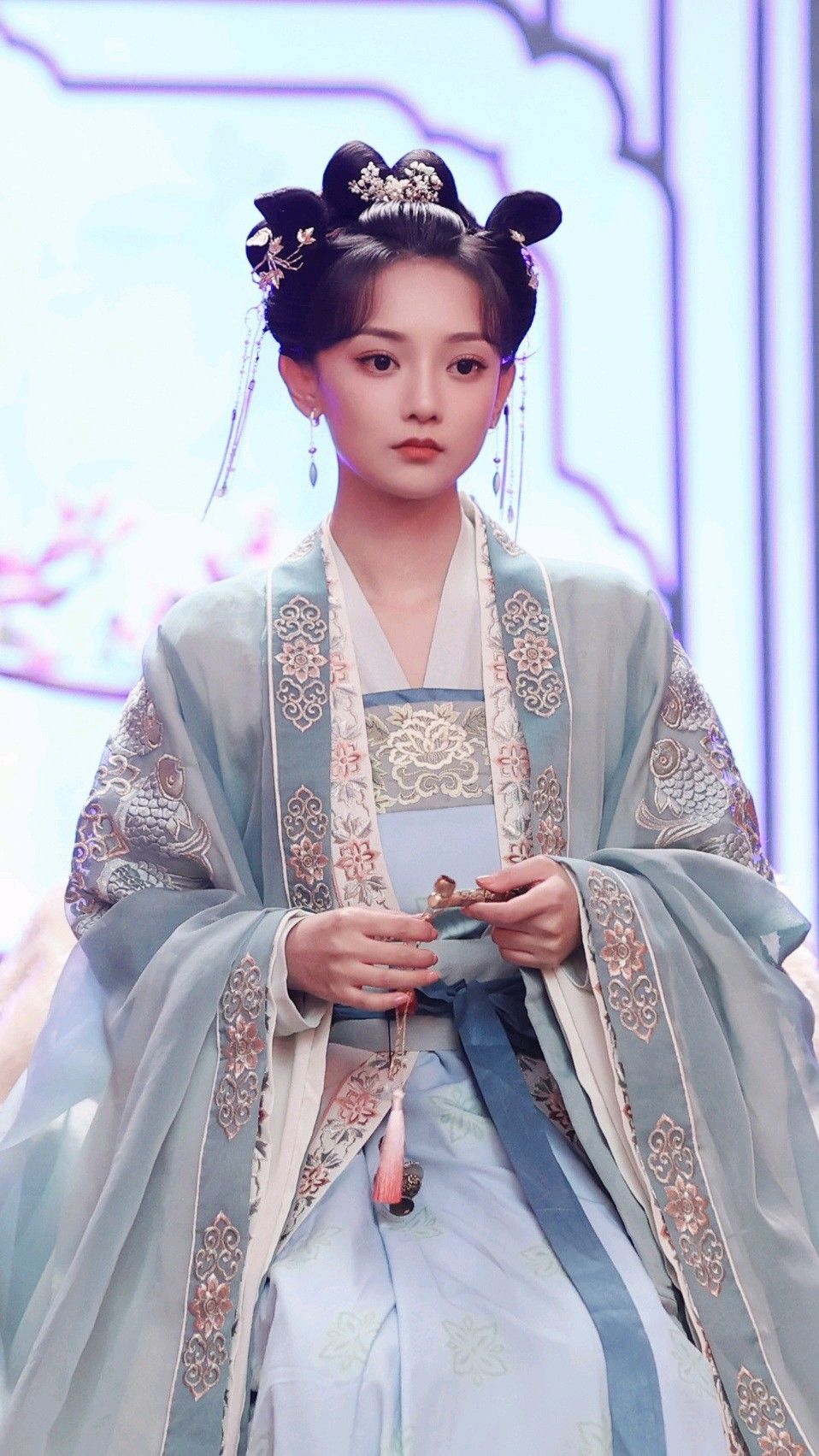 Chinese Summer Hanfu Fashion for Women:A Complete Look into Traditional Elegance Chinese Summer Hanfu Fashion for Women:A Complete Look into Traditional Elegance