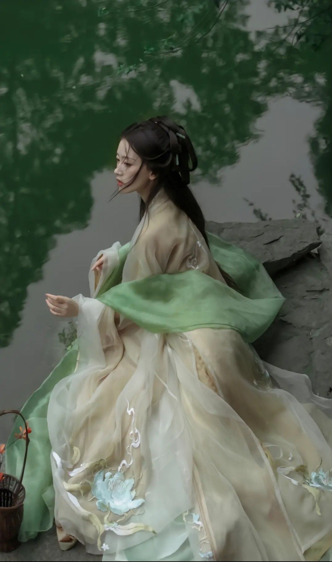 Chinese-Style Ancient Costume Set for Girls:Summer Fashion Trends Chinese-Style Ancient Costume Set for Girls:Summer Fashion Trends