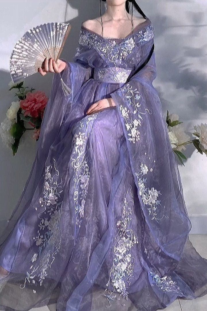 Ethereal Hair Styles for Traditional Hanfu Costumes:An Insight into Ancient Beauty Ethereal Hair Styles for Traditional Hanfu Costumes:An Insight into Ancient Beauty
