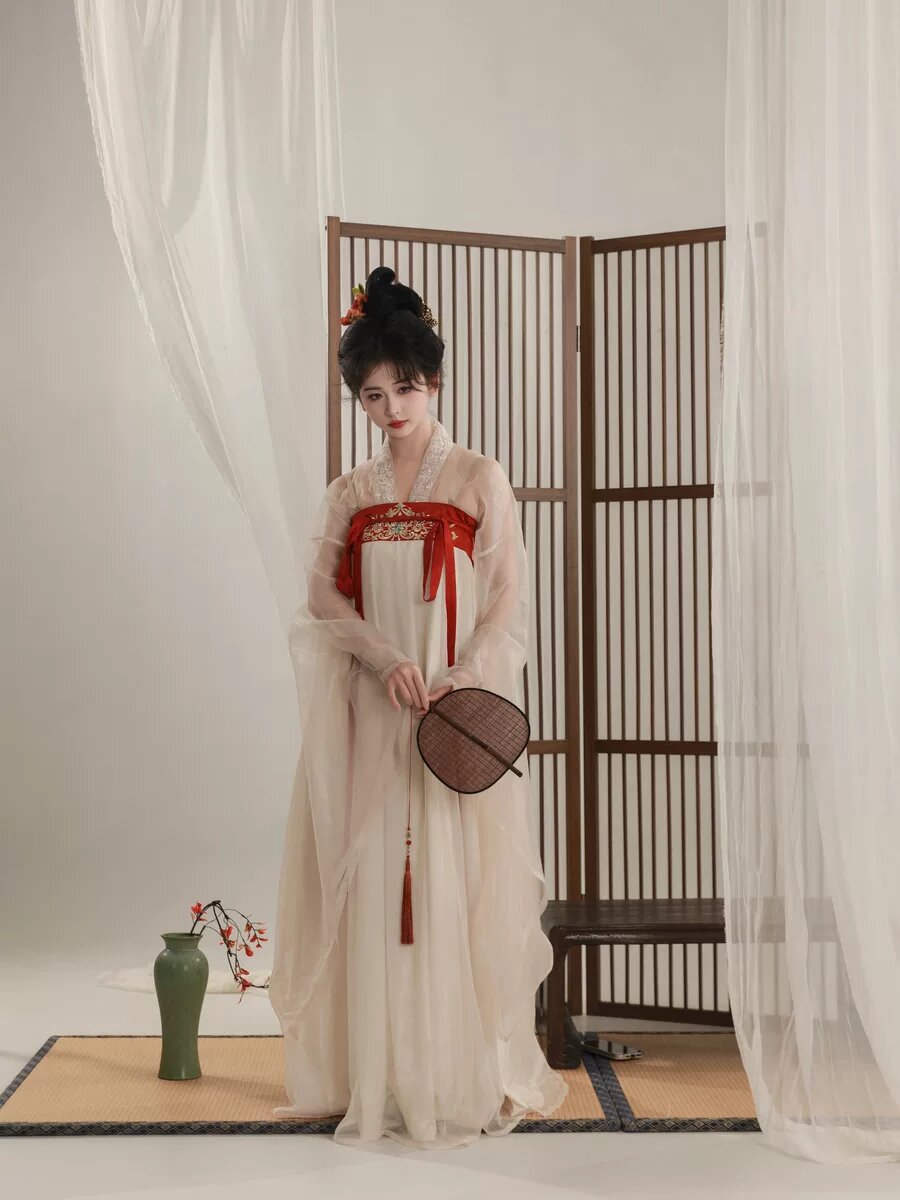 Ancient Chinese Girls Hanfu Costumes:A Journey into Traditional Elegance Ancient Chinese Girls Hanfu Costumes:A Journey into Traditional Elegance