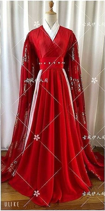 The Importance of Protecting the Shoulders in Cheongsam Fashion The Importance of Protecting the Shoulders in Cheongsam Fashion