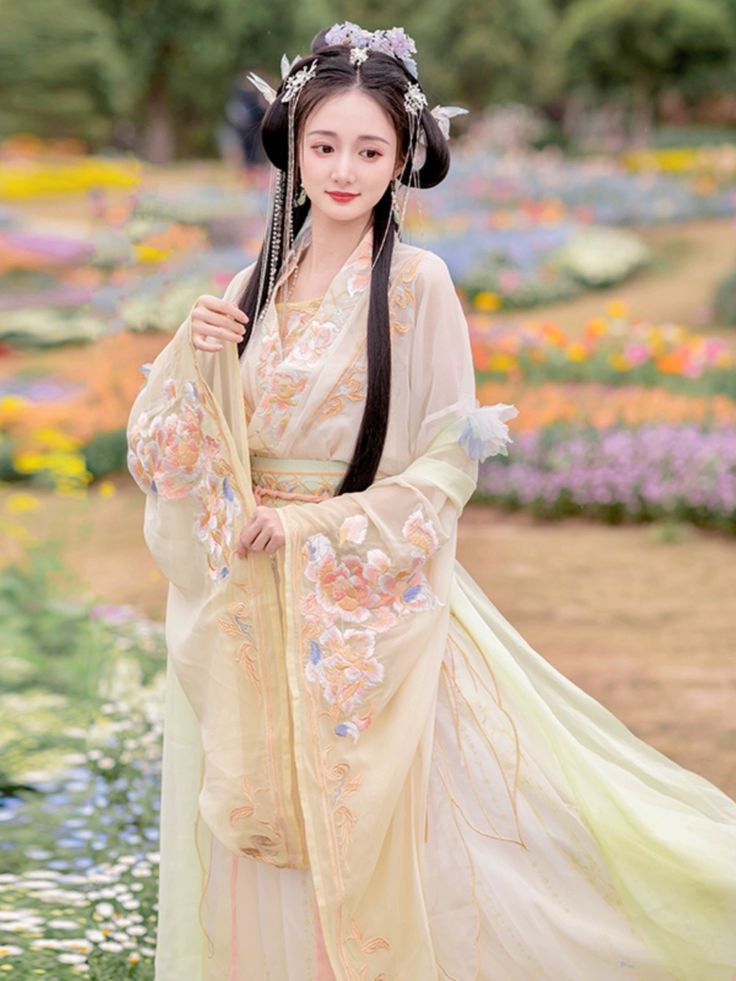 Childrens Hanfu Skirts:A Glimpse into Traditional Chinese Fashion for Kids Childrens Hanfu Skirts:A Glimpse into Traditional Chinese Fashion for Kids