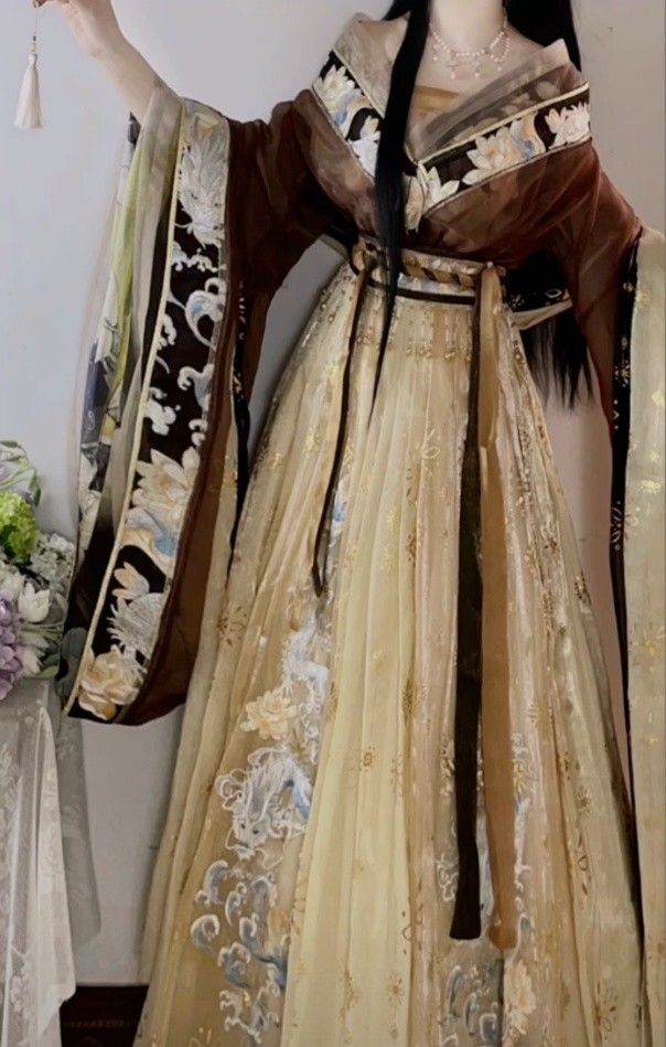 Little Girls in Summer Hanfu Fashion:A Fairy-like Appearance Little Girls in Summer Hanfu Fashion:A Fairy-like Appearance