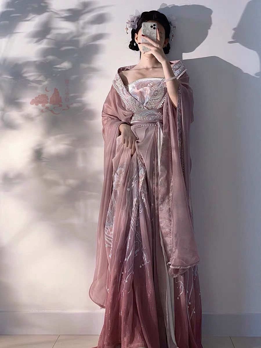 Heritage Reimagined:Authentic Xiangyunsha-Inspired Cheongsam Qipao Innovations Heritage Reimagined:Authentic Xiangyunsha-Inspired Cheongsam Qipao Innovations