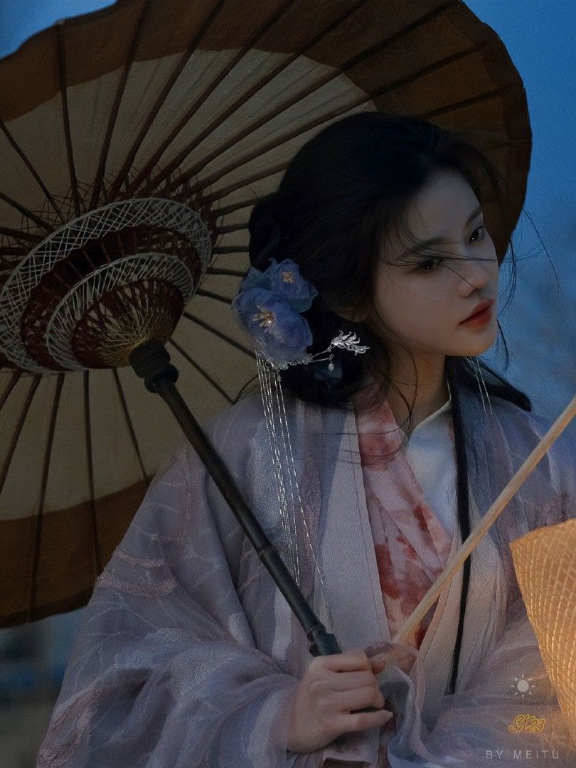 The Splendor of Hanfu Tassel:A Closer Look into the Fringes of Traditional Chinese Beauty The Splendor of Hanfu Tassel:A Closer Look into the Fringes of Traditional Chinese Beauty