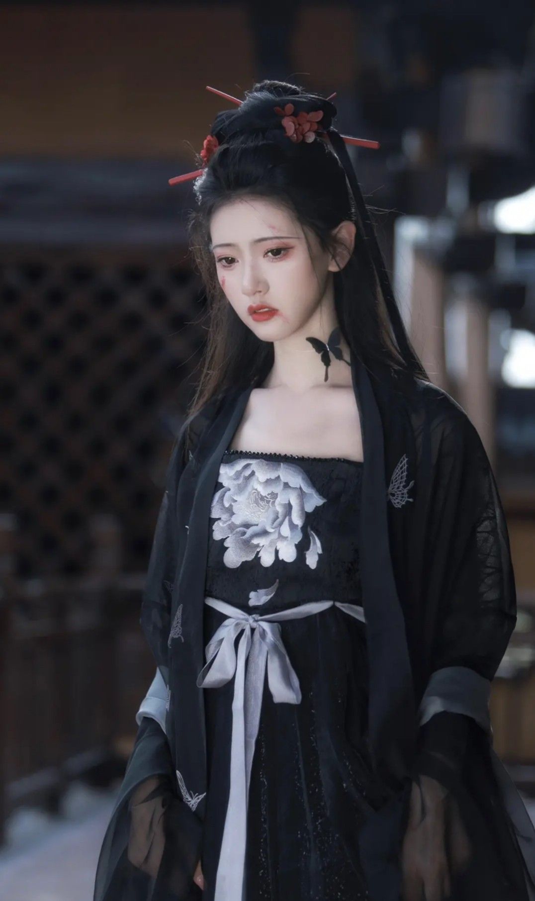 Designing a 60cm Dolls Cheongsam:A Miniature Fashion Journey Designing a 60cm Dolls Cheongsam:A Miniature Fashion Journey