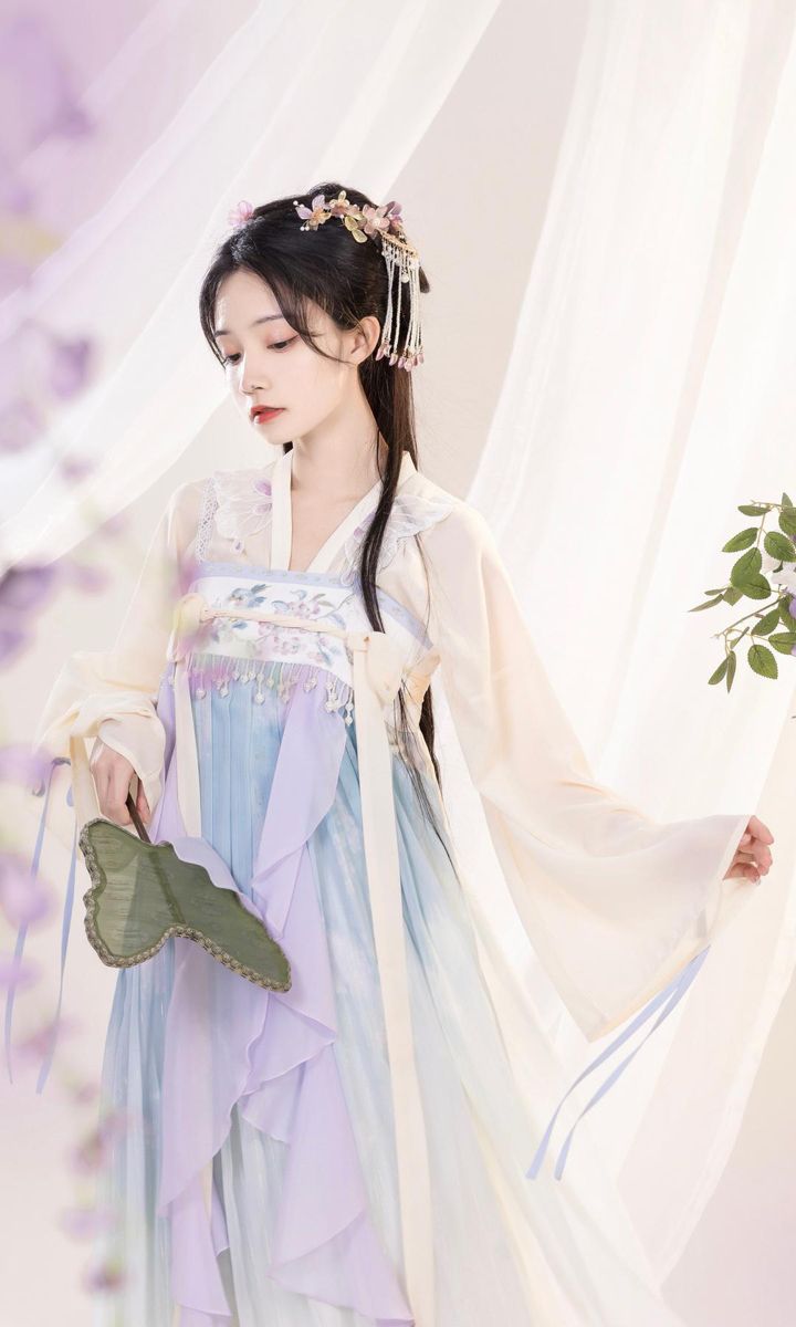 Childrens Hanfu Robes:The Charm of Skirt-Style Clothing in Summer Childrens Hanfu Robes:The Charm of Skirt-Style Clothing in Summer
