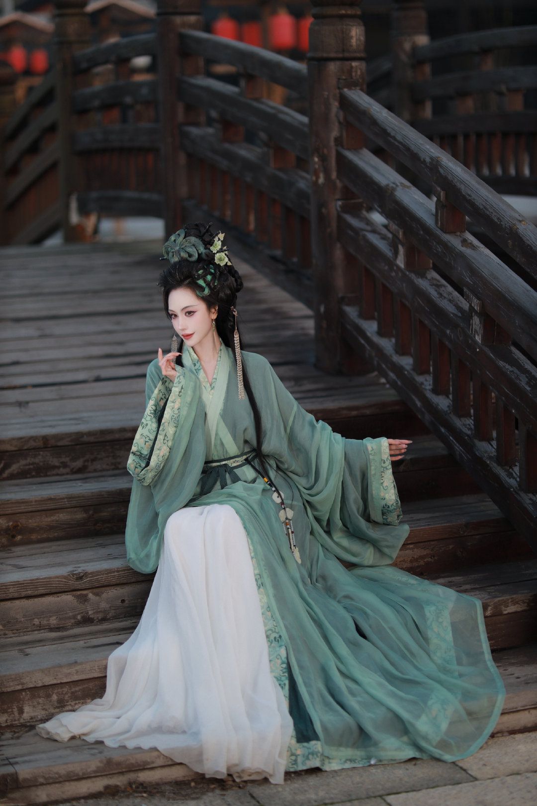 Elsas Hanfu:Exploring the Beauty of Traditional Chinese Clothing Elsas Hanfu:Exploring the Beauty of Traditional Chinese Clothing