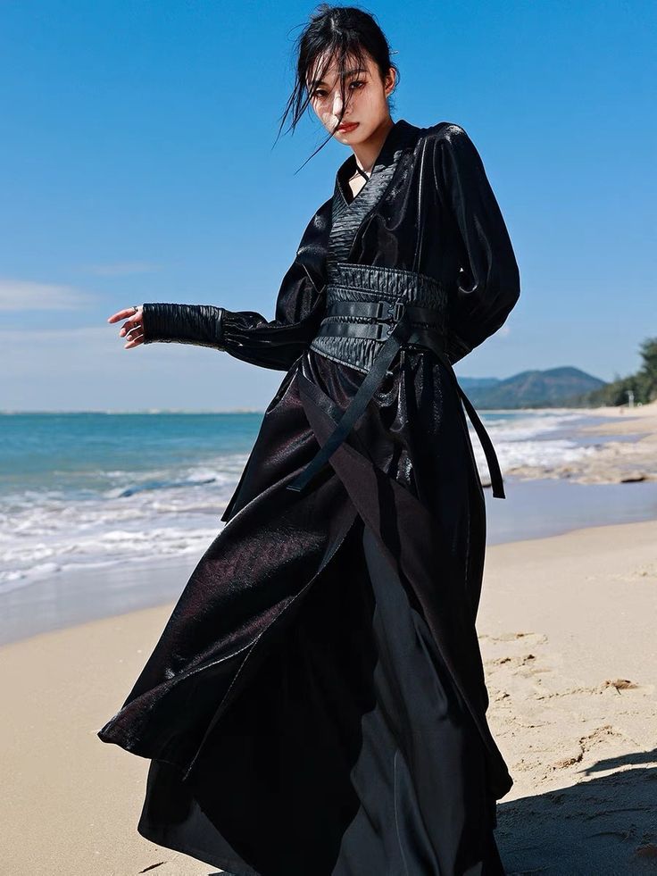 A Girls Thousand Character Horseface Skirt:The Story of a Traditional Dress A Girls Thousand Character Horseface Skirt:The Story of a Traditional Dress
