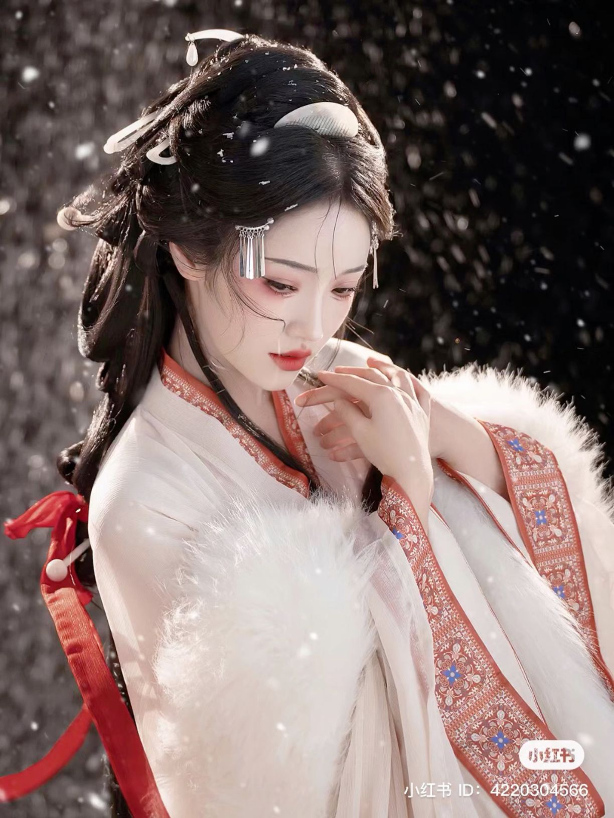 Three-Year-Old Girls Hanfu Fashion:The Essence of Traditional Chinese Childrenswear Three-Year-Old Girls Hanfu Fashion:The Essence of Traditional Chinese Childrenswear