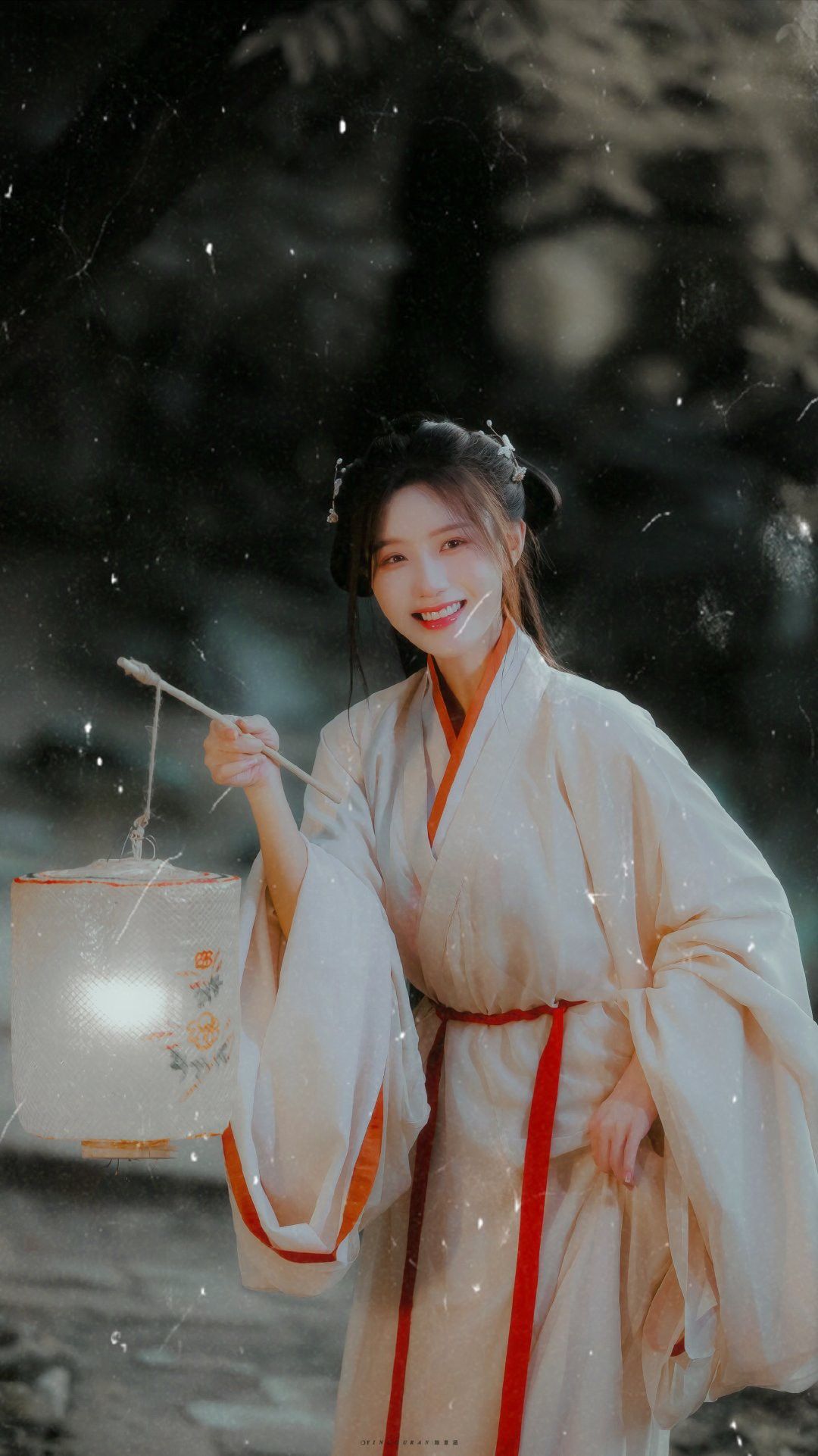 Toast-worthy Qipao for Petite Women:Embracing Elegance Despite the Height Toast-worthy Qipao for Petite Women:Embracing Elegance Despite the Height
