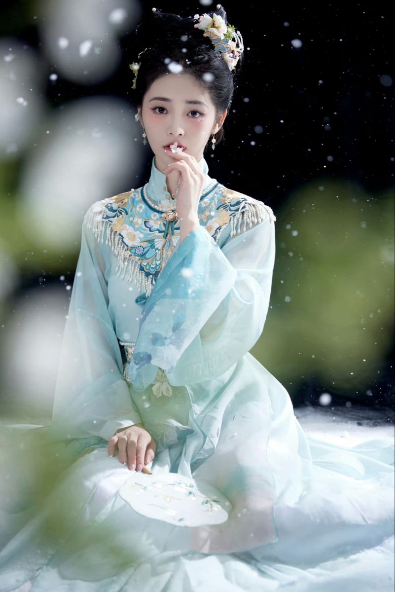 The Charm of Qipao Skirts for Women in Their 40s The Charm of Qipao Skirts for Women in Their 40s