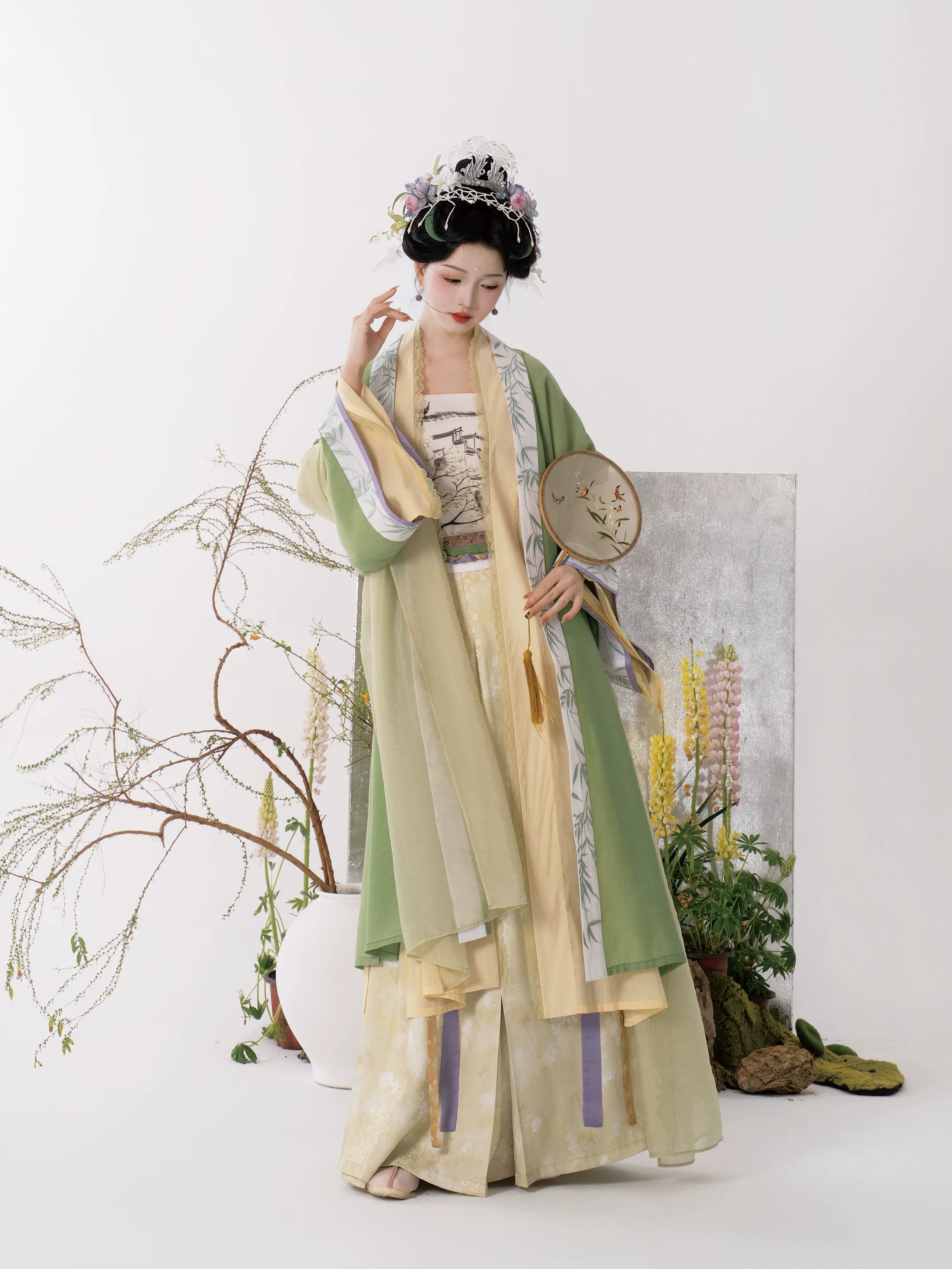 Embracing the Charm of Cheongsam:A Guide for Petite Women of 150 cm Embracing the Charm of Cheongsam:A Guide for Petite Women of 150 cm
