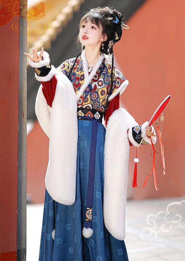 2024 New Style of Hanfu Costumes for Women:The Enchanting World of Heroic Knights 2024 New Style of Hanfu Costumes for Women:The Enchanting World of Heroic Knights