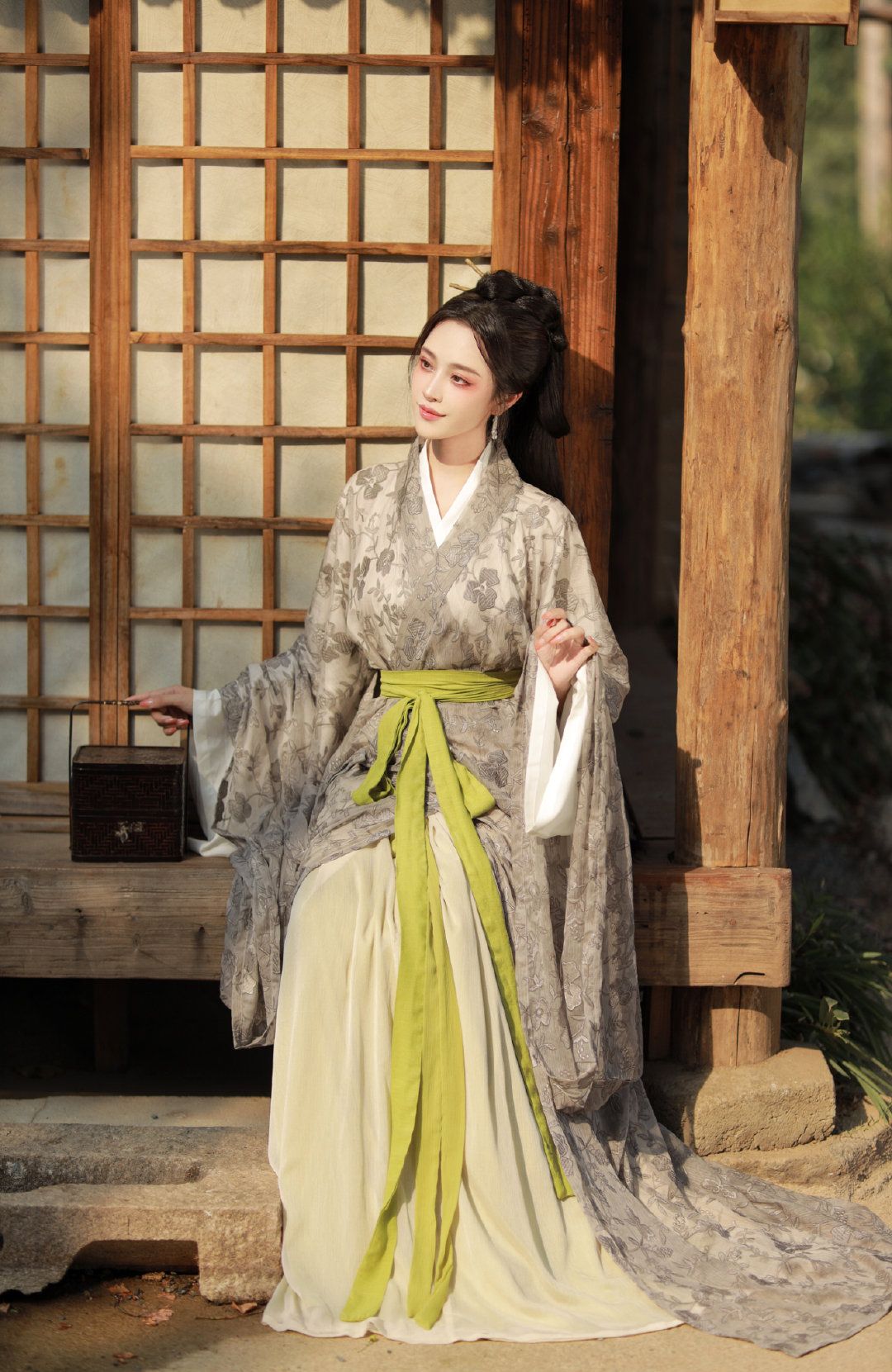 Ancient Charm Blind Box:A Complete Set of Traditional Hanfu Fashion Ancient Charm Blind Box:A Complete Set of Traditional Hanfu Fashion
