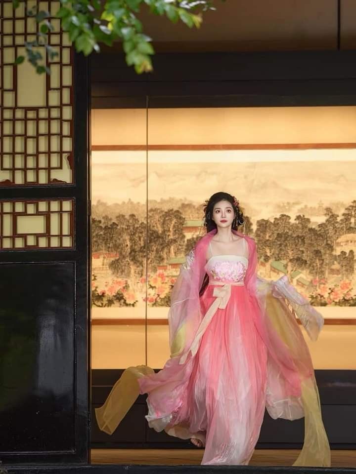 Embracing Comfort and Style:The Rise of Plus-Size Cheongsam Sleepwear Embracing Comfort and Style:The Rise of Plus-Size Cheongsam Sleepwear