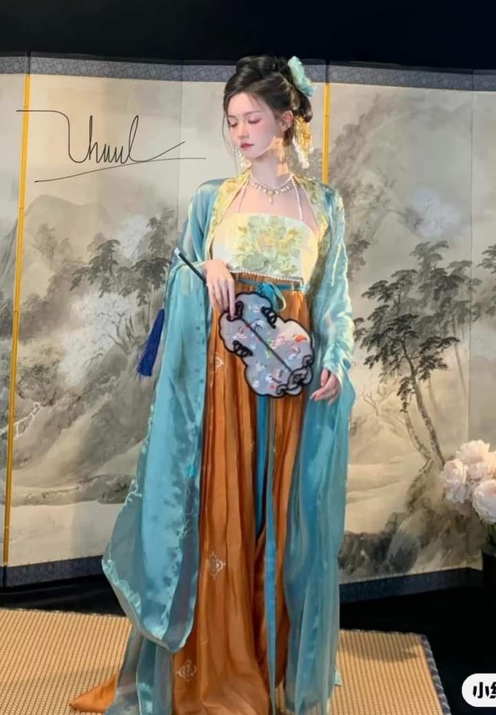Adult Womens Hanfu Fashion:Embracing Traditional Elegance Adult Womens Hanfu Fashion:Embracing Traditional Elegance