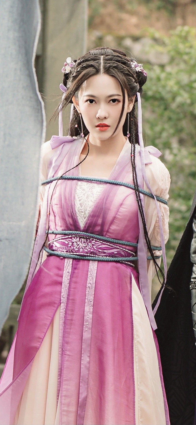 Chinese Traditional Hanfu Fashion for High School Girls:Embracing the Cultural Heritage Chinese Traditional Hanfu Fashion for High School Girls:Embracing the Cultural Heritage