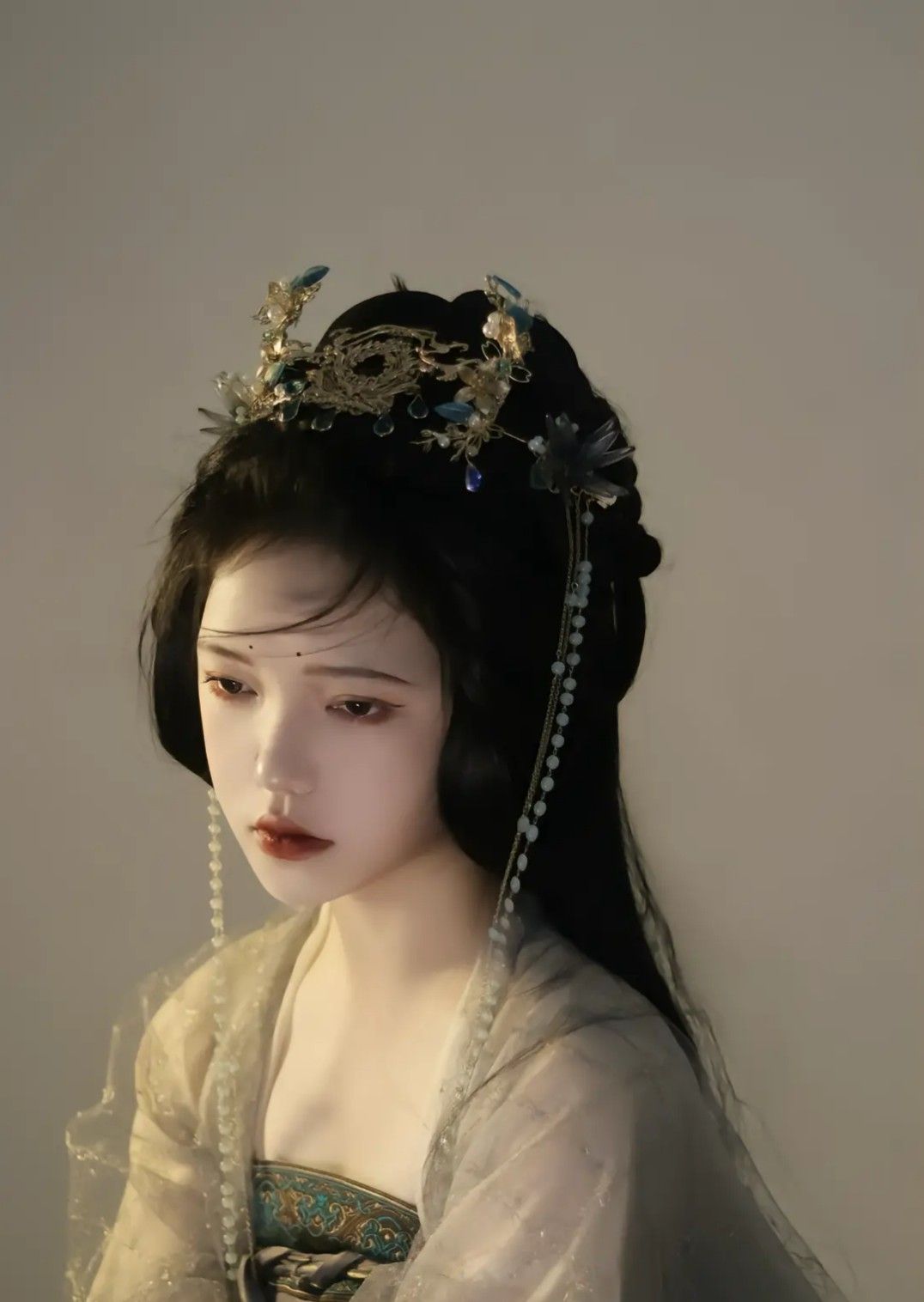 Teenage Elegance in Summer:13-Year-Olds Hanfu Qiyao Fashion Teenage Elegance in Summer:13-Year-Olds Hanfu Qiyao Fashion
