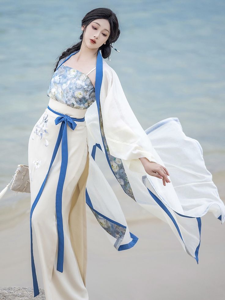 Ethereal Summer Costumes:The Enchanting World of Hanfu for Women Ethereal Summer Costumes:The Enchanting World of Hanfu for Women