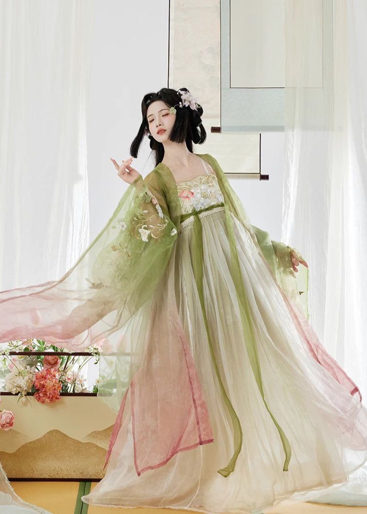 The Mamenqun Skirt:A Cultural Icon in Chinese Traditional Fashion The Mamenqun Skirt:A Cultural Icon in Chinese Traditional Fashion