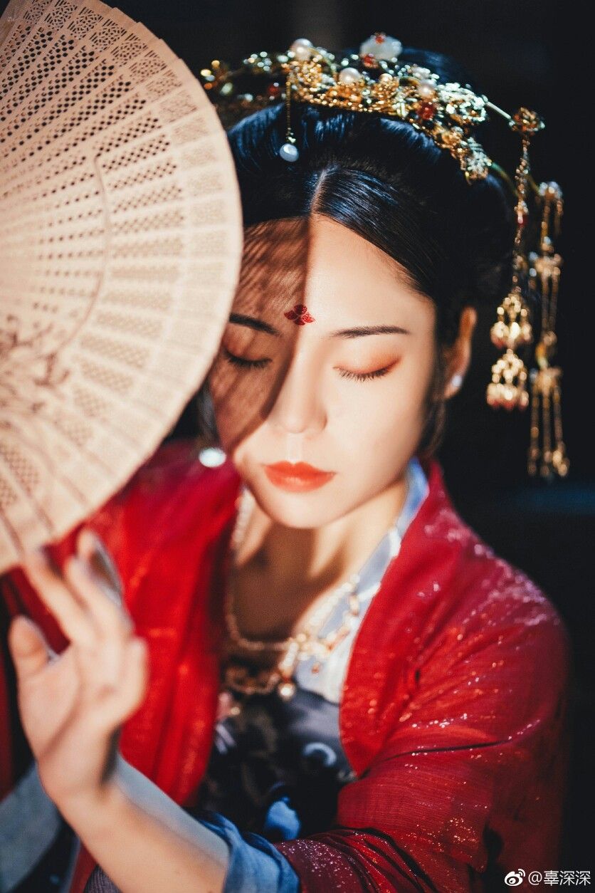 Wutong Original Hanfu Clothing Store:A Journey into Traditional Elegance Wutong Original Hanfu Clothing Store:A Journey into Traditional Elegance