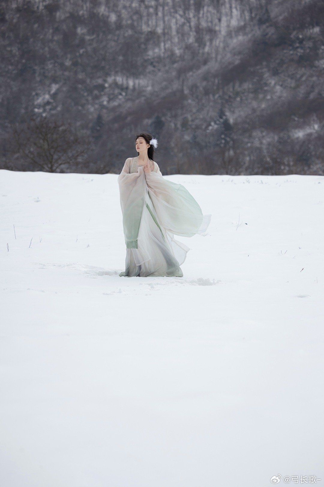 Chinese Cheongsam-Inspired Dress:Embracing the Essence of Traditional Chinese Fashion Chinese Cheongsam-Inspired Dress:Embracing the Essence of Traditional Chinese Fashion