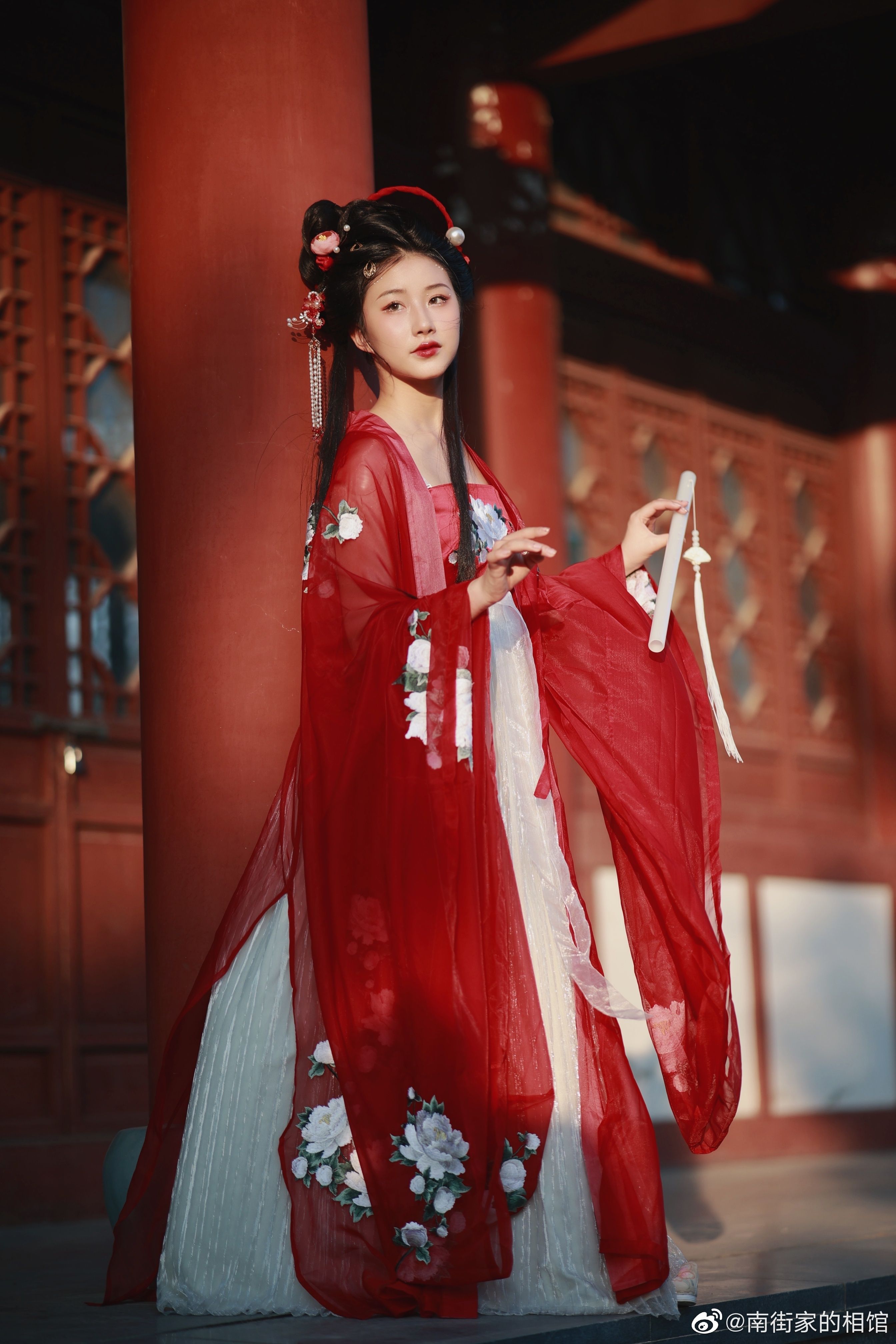 Cat Embroidery Hanfu:A Blend of Tradition and Modernity Cat Embroidery Hanfu:A Blend of Tradition and Modernity