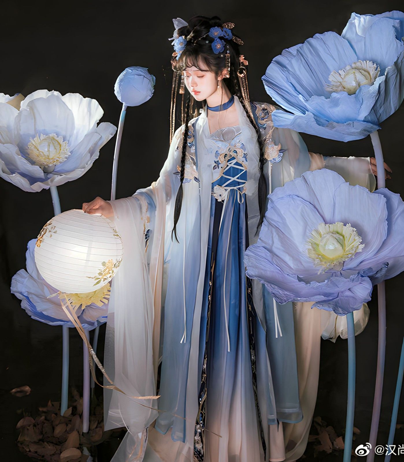 The Significance of Cheongsam in Chinese Wedding Ceremonies The Significance of Cheongsam in Chinese Wedding Ceremonies