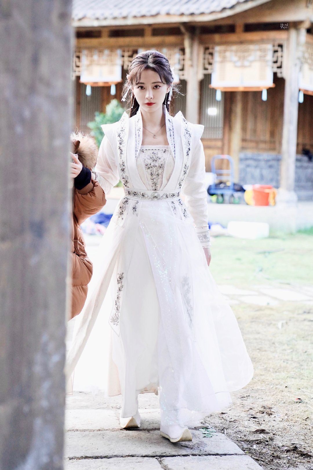 The Introduction of Traditional Chinese Hanfu Costumes for Fourth-Grade Students The Introduction of Traditional Chinese Hanfu Costumes for Fourth-Grade Students