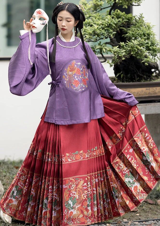 Tang-Style Hanfu Fashion in Summer:A Blend of Tradition and Comfort Tang-Style Hanfu Fashion in Summer:A Blend of Tradition and Comfort