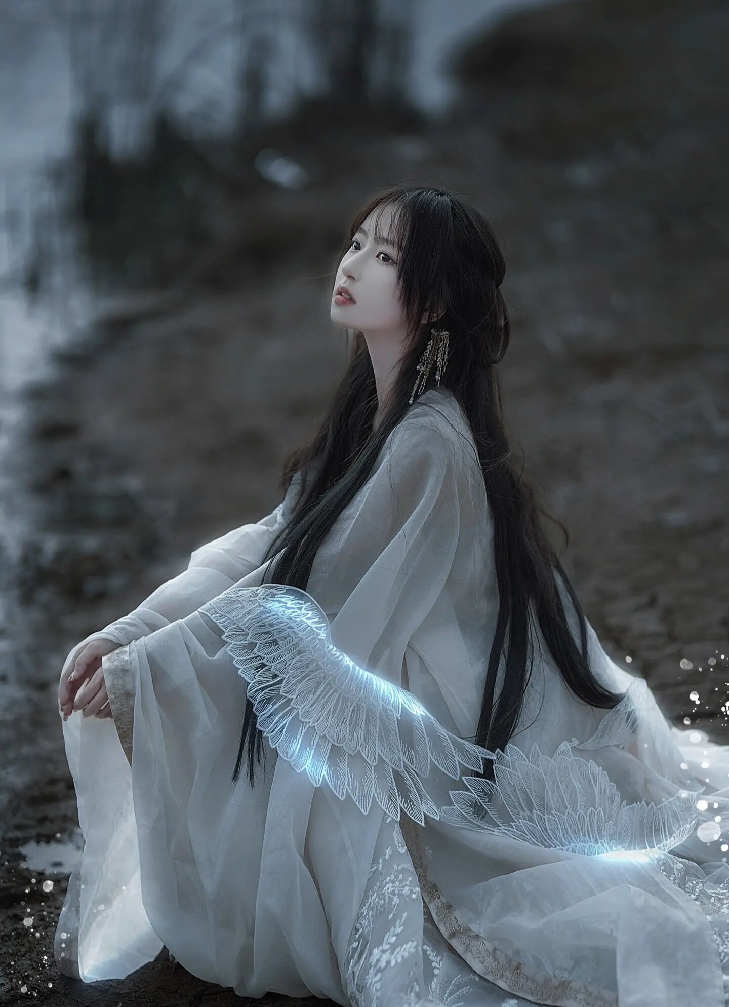 Blooming Beauty in Traditional Hanfu Fashion:The Splendor of Flower-Decorated Hanfu Blooming Beauty in Traditional Hanfu Fashion:The Splendor of Flower-Decorated Hanfu