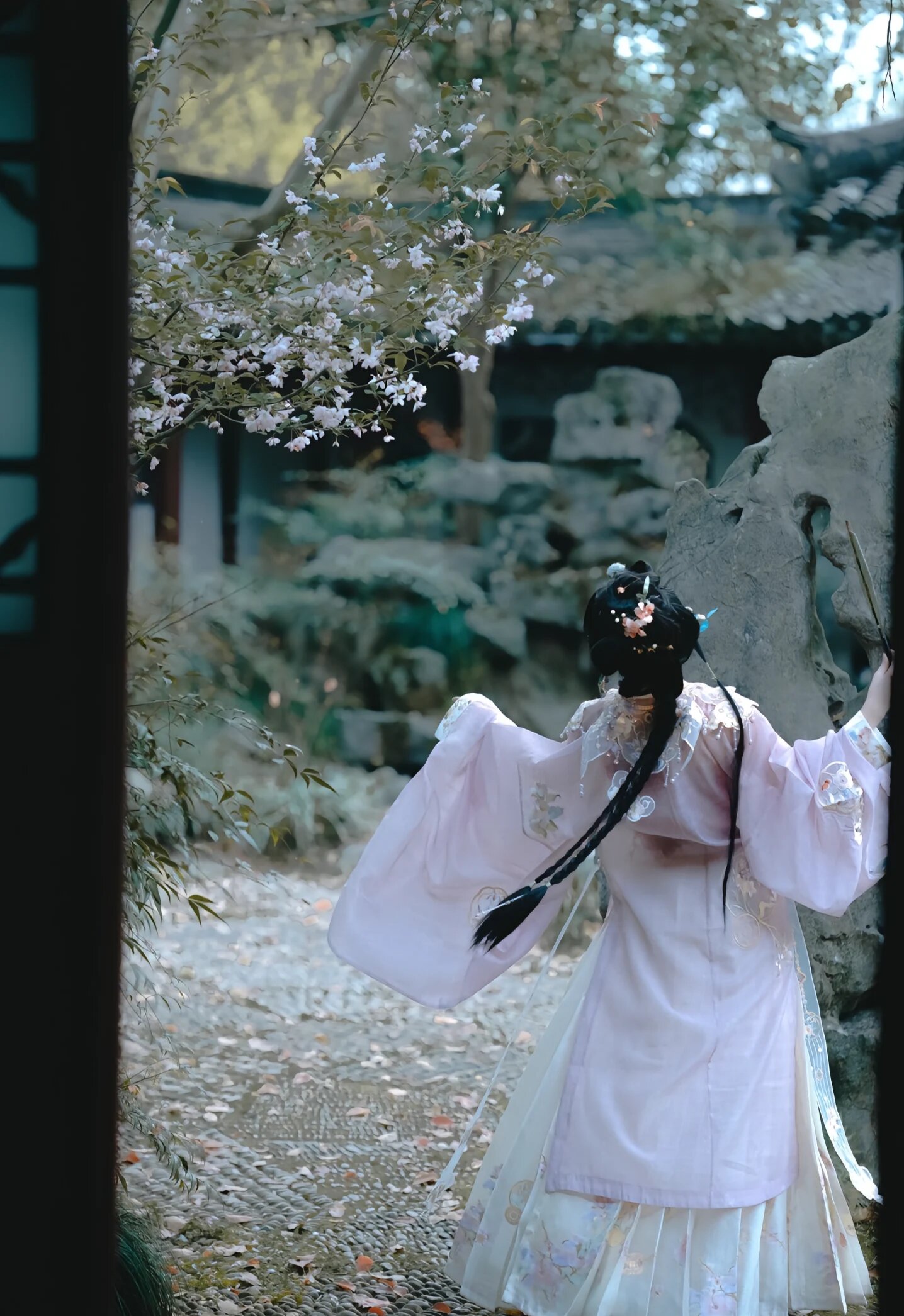 Exploring the Enchanting World of JK Hanfu:Traditional Elegance and Fairy-like Aesthetics Exploring the Enchanting World of JK Hanfu:Traditional Elegance and Fairy-like Aesthetics