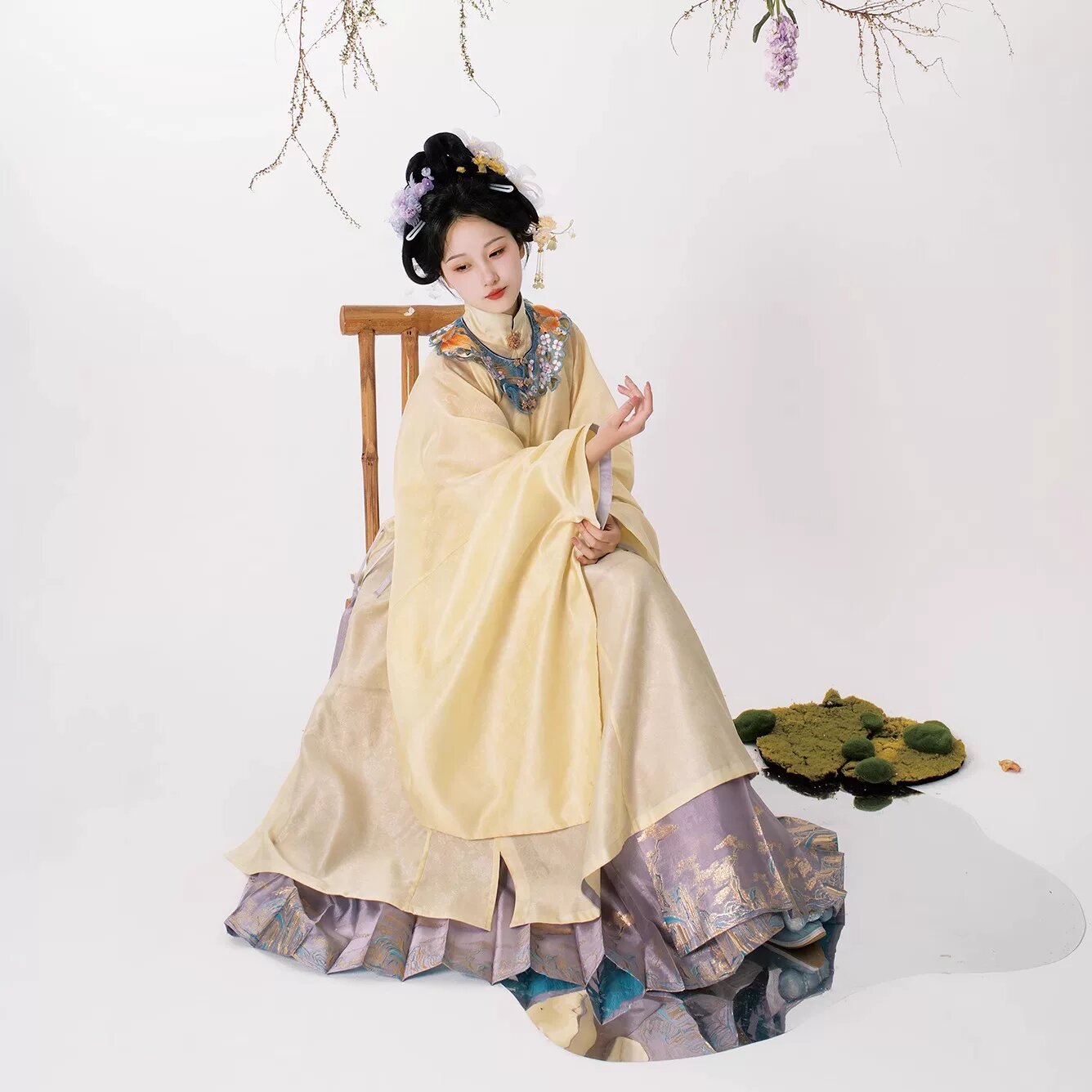 Girls Tang-Style Chinese Traditional Clothing for Autumn Winter Fashion Girls Tang-Style Chinese Traditional Clothing for Autumn Winter Fashion