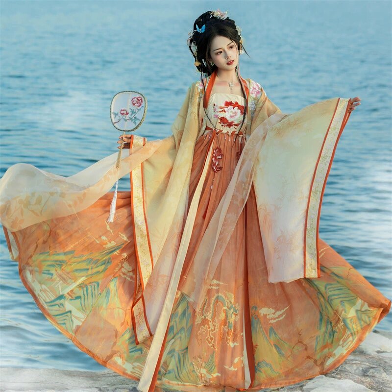 Summer in a Hanfu Half-Sleeve:Exploring the Traditional Elegance of Chinese Heritage Clothing Summer in a Hanfu Half-Sleeve:Exploring the Traditional Elegance of Chinese Heritage Clothing