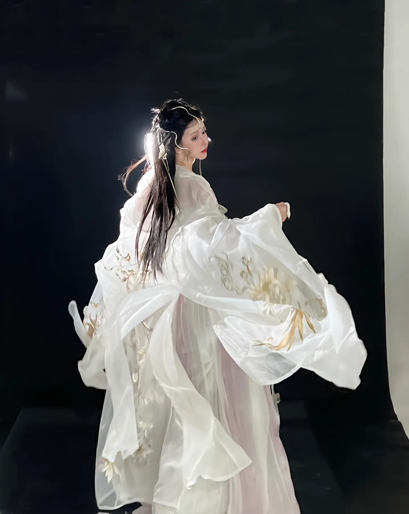 Generals Hanfu in the Tang Dynasty:A Glimpse into the Cultural Splendor of Ancient China Generals Hanfu in the Tang Dynasty:A Glimpse into the Cultural Splendor of Ancient China