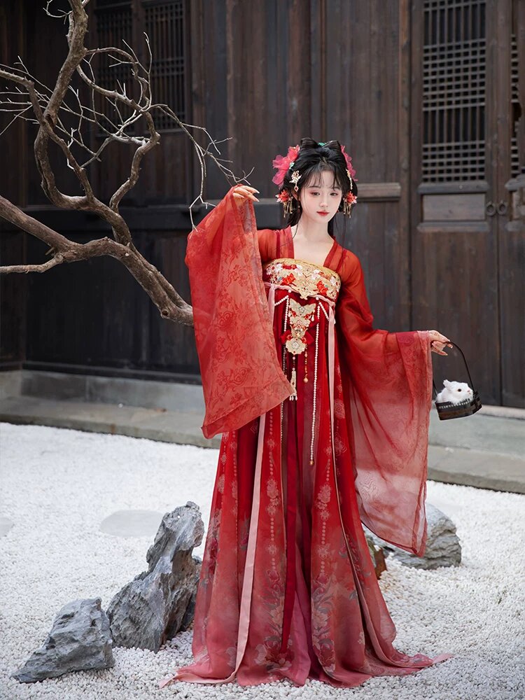 The Elegance of Long-Style Chinese Cheongsam with Laces The Elegance of Long-Style Chinese Cheongsam with Laces